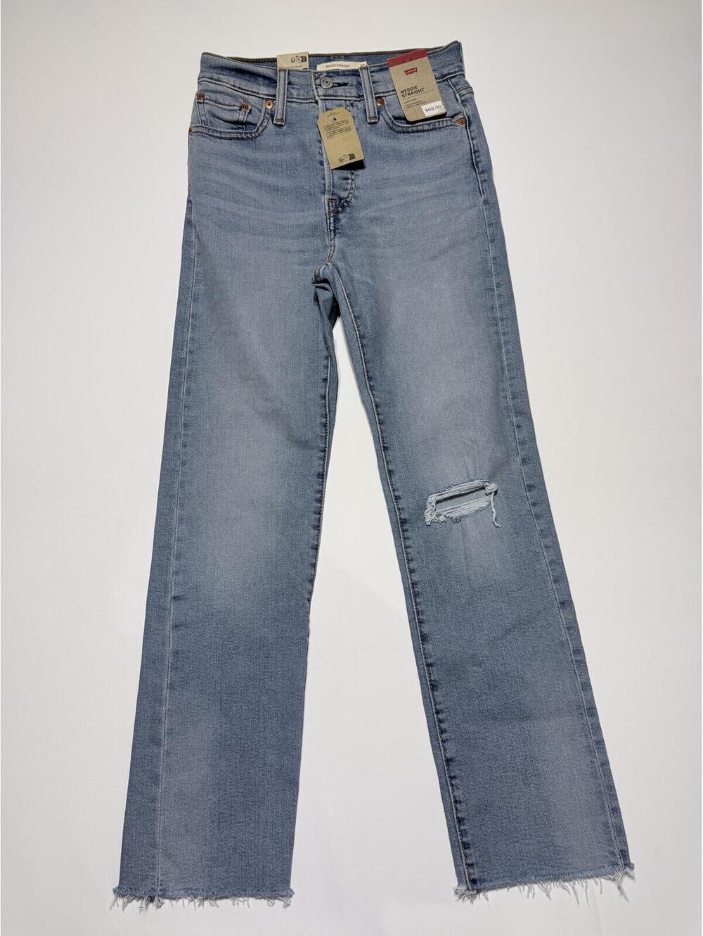 Levi's Wedgie Straight Light Wash Jeans Size 25